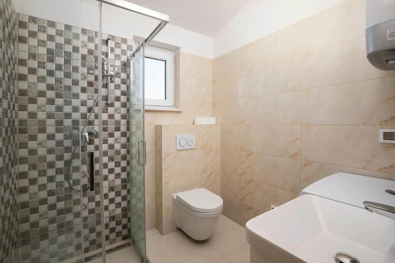 Pjescana Uvala Sea View Apartment